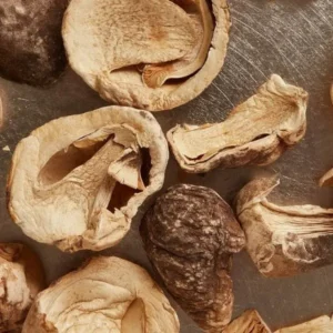 Dry Paddy Straw mushrooms